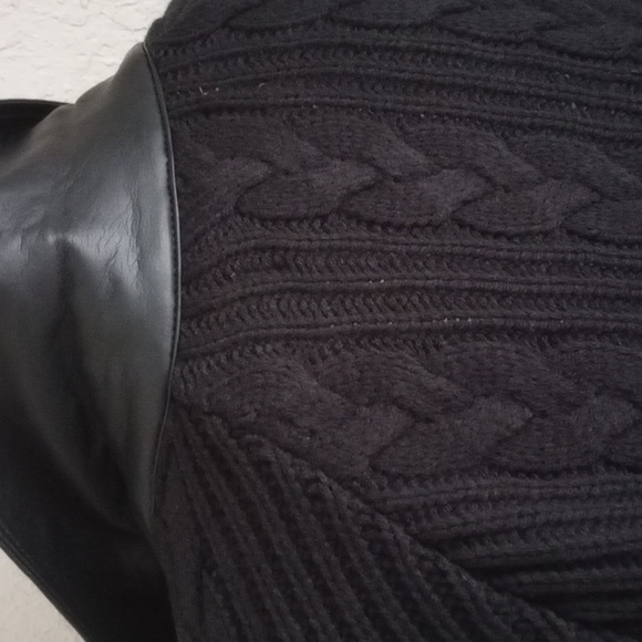 Jacket - Picture 2 of 4